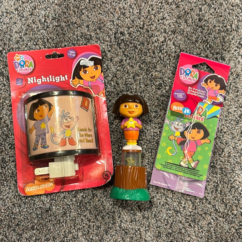 75. Dora the Explorer Nighlight Air Freshener Figure Lot Nick Jr. Boots VTG Y2K
